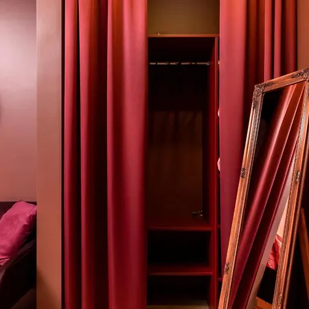 Skunu 6 Elegant In Old Town Riga